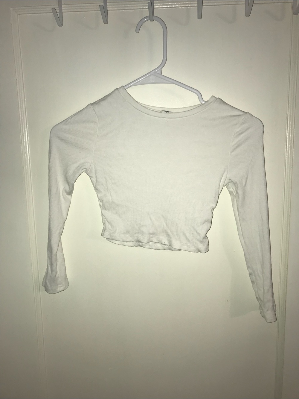 Girl’s White Long-Sleeve Cropped Top
